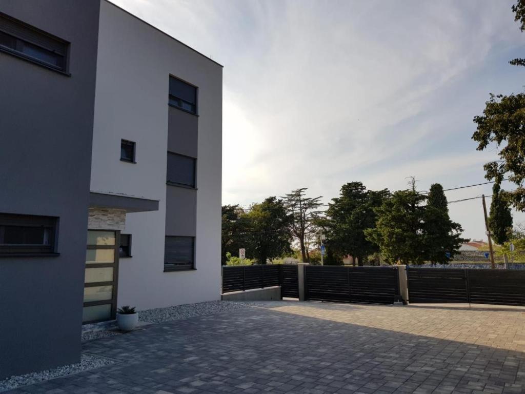 Appartement Vila Maslina-Apartman Br.4 à Zadar Extérieur photo